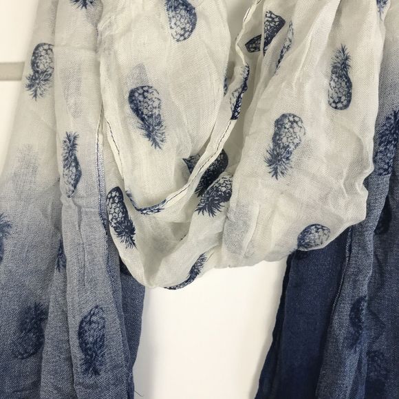 FOREVER 21 Scarf Pineapple Tropical Pom Pom Fashion Accessory Preppy y2k Chic - Picture 2 of 2